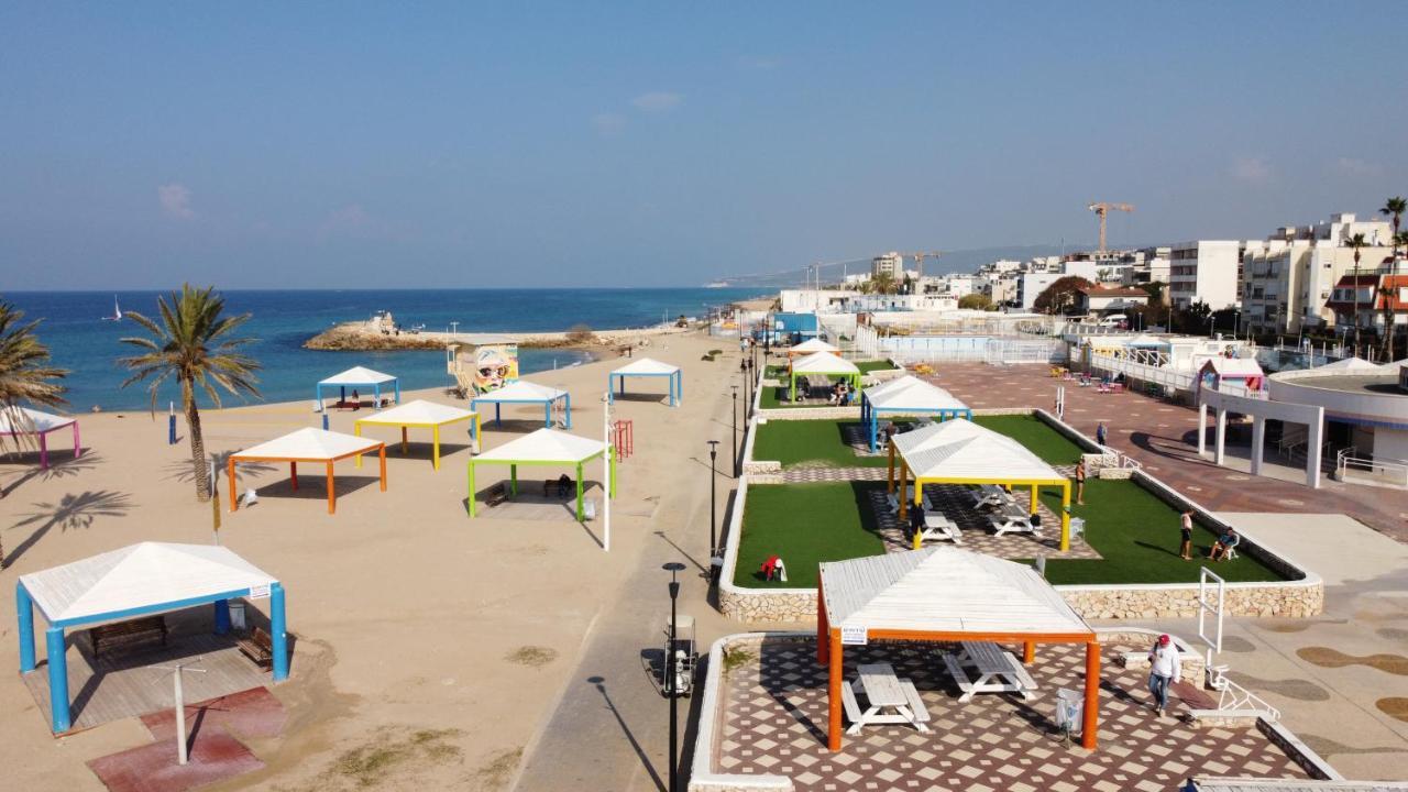Breezot Yam Hotel Naharia Buitenkant foto