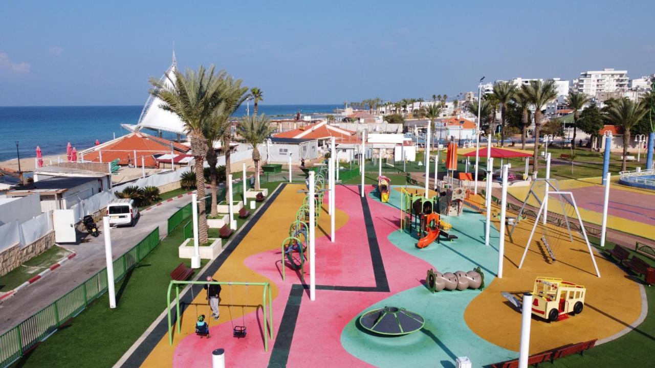 Breezot Yam Hotel Naharia Buitenkant foto